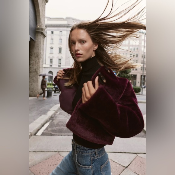 Zara 🔥🔥🔥Burgundy Faux FurJacket Size Large -NWT - Picture 5 of 10